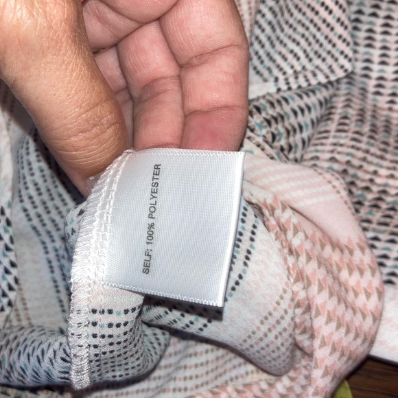 NWT Rose + Olive Tie Front button down Top Small - Picture 10 of 12